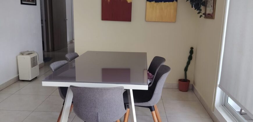Alquilo amplio apartamento con amoblado en Clayton Park II