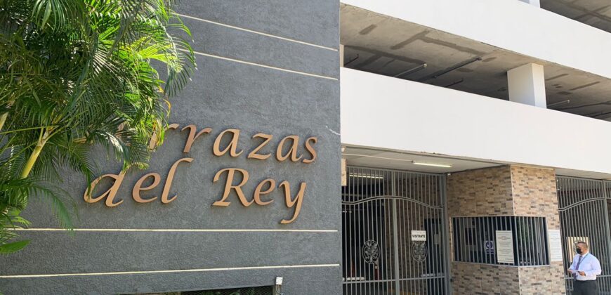 Alquilo céntrico y amplio apartamento amoblado en Condado del Rey