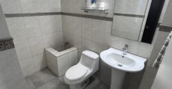 Vendo Local Comercial de 2 niveles sobre Tumba Muerto a nivel de calle
