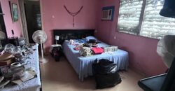 Vendo céntrica casa en equina en La Locería