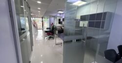 Vendo Local Comercial de 2 niveles sobre Tumba Muerto a nivel de calle