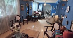 Vendo céntrica casa en equina en La Locería