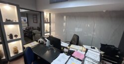 Vendo Local Comercial de 2 niveles sobre Tumba Muerto a nivel de calle