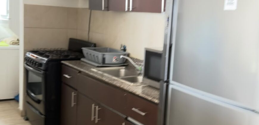 Alquilo céntrico y amplio apartamento amoblado en Condado del Rey
