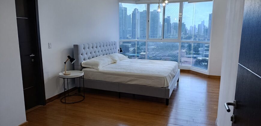 Vendo/ alquilo PH Premium Tower en San Francisco, calle 73