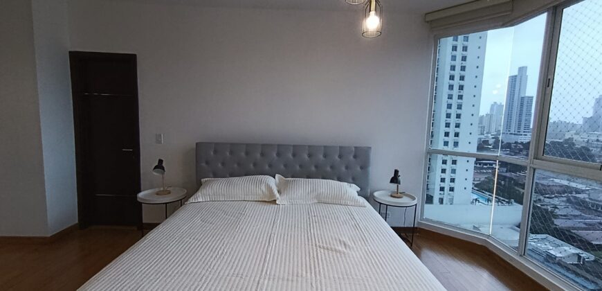 Vendo/ alquilo PH Premium Tower en San Francisco, calle 73