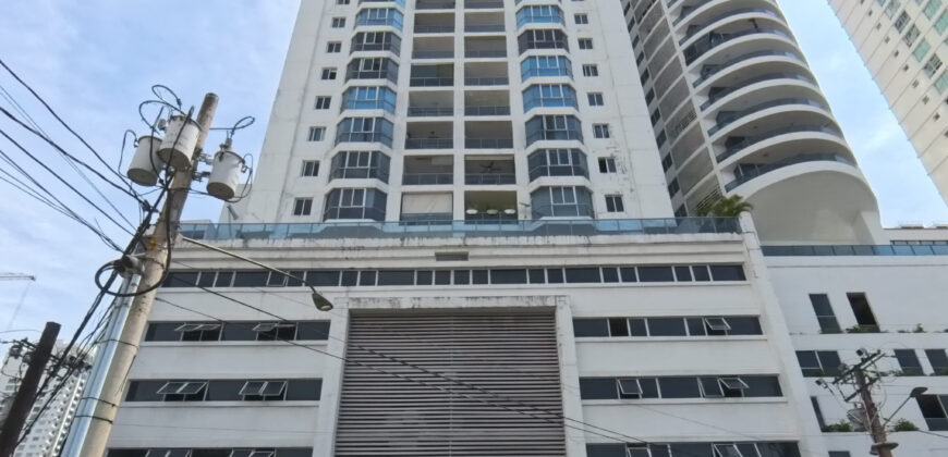 Vendo/ alquilo PH Premium Tower en San Francisco, calle 73