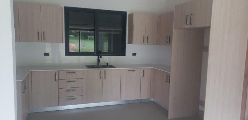 Amplias y hermosas residencias en Golf View Residences, Chitré