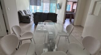 Vendo hermoso y amplio apartamento, con extraordinaria vista en Punta Pacífica.